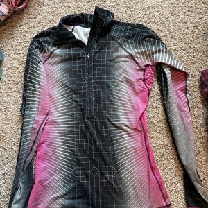 Women’s Nike pro quarter zip
